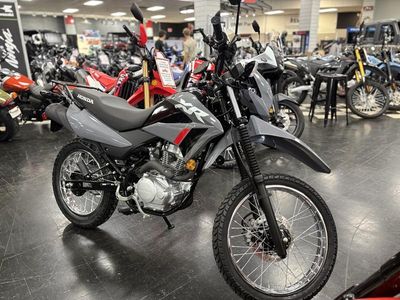 2025 Honda XR150L - Photo 2