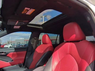 2022 Toyota Highlander - Photo 10