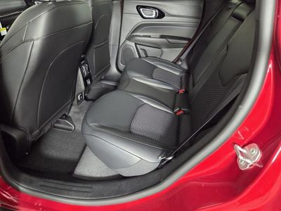 2026 Jeep Compass — photo 12 view