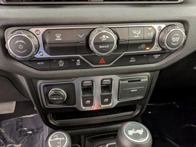 2026 Jeep Wrangler — photo 21 view