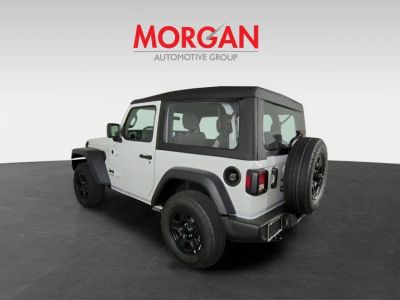 2026 Jeep Wrangler — photo 7 view