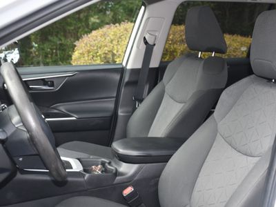 2021 Toyota RAV4 - Photo 11