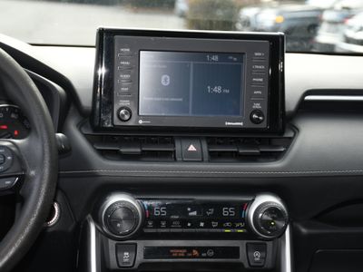 2021 Toyota RAV4 - Photo 15