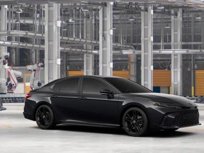 2026 Toyota Camry - Photo 16