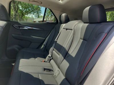 2023 Buick Envision — photo 14 view