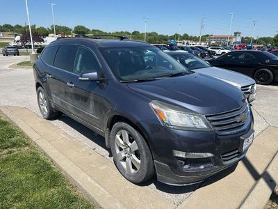 2013 Chevrolet Traverse — side profile view
