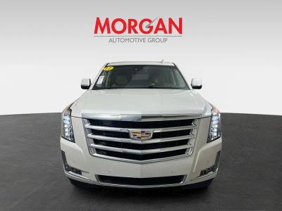 2017 Cadillac Escalade ESV — photo 8 view