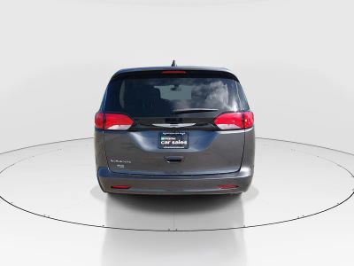 2022 Chrysler Voyager - Photo 6
