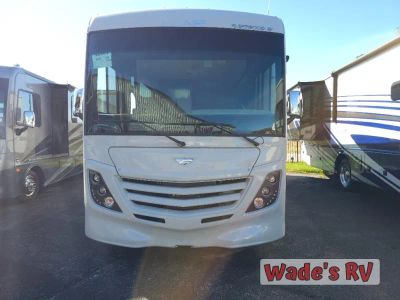 2025 Fleetwood RV Flair 29M — front three-quarter view