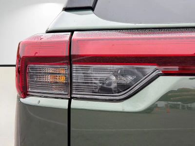2026 Subaru Outback — photo 10 view