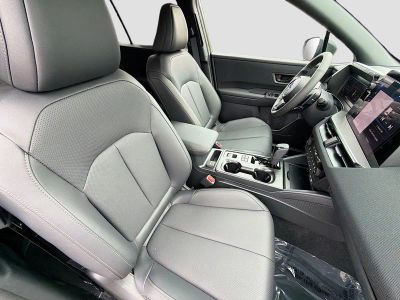 2026 Subaru Outback — photo 14 view