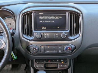 2022 Chevrolet Colorado — photo 19 view