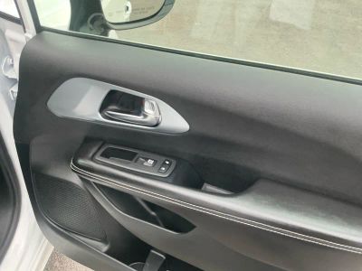 2026 Chrysler Pacifica — photo 21 view