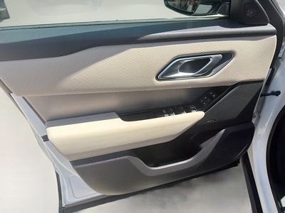2023 Land Rover Range Rover Velar - Photo 17