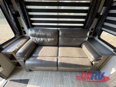 2021 Forest River RV Cherokee Alpha Wolf - Photo 26