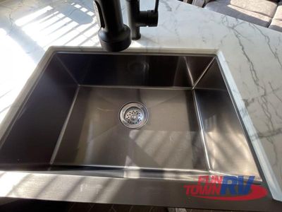 2021 Forest River RV Cherokee Alpha Wolf - Photo 19
