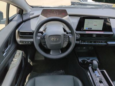 2026 Toyota Prius - Photo 16
