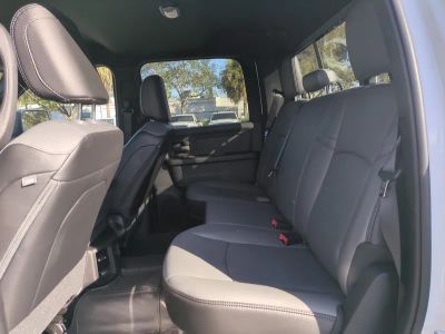 2025 Ram 2500 — photo 15 view