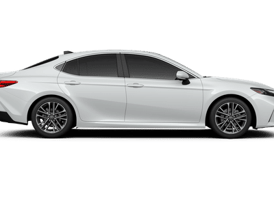 2026 Toyota Camry - Photo 14