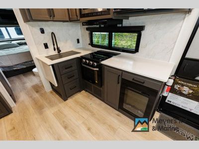 2026 Forest River RV Rockwood Ultra Lite - Photo 9