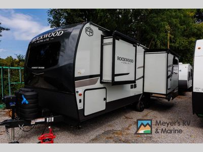 2026 Forest River RV Rockwood Ultra Lite - Photo 3