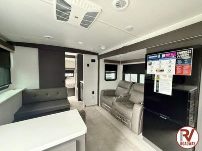 2025 Forest River RV Rockwood Ultra Lite - Photo 15