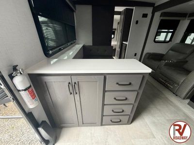 2025 Forest River RV Rockwood Ultra Lite - Photo 16