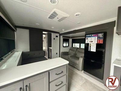 2025 Forest River RV Rockwood Ultra Lite - Photo 12
