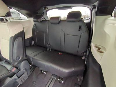 2025 Toyota Sienna - Photo 18