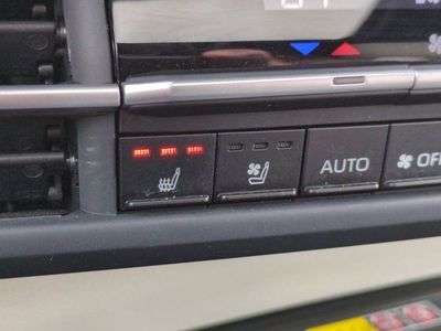 2025 Toyota Sienna - Photo 15