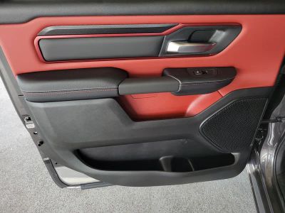 2026 Ram 1500 — photo 13 view