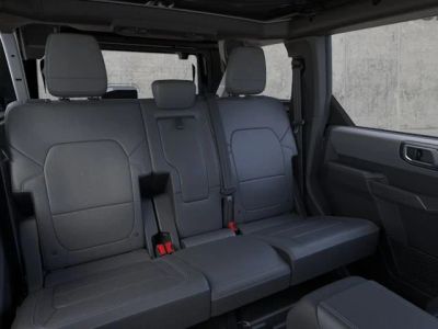 2026 Ford Bronco - Photo 11