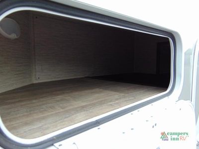 2023 Four Winds RV Chateau - Photo 42