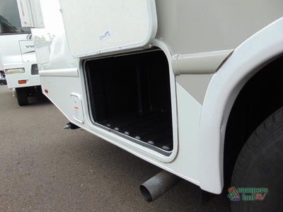 2023 Four Winds RV Chateau - Photo 36