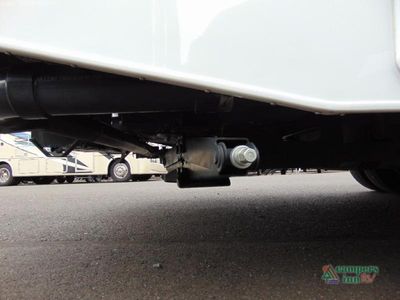 2023 Four Winds RV Chateau - Photo 38