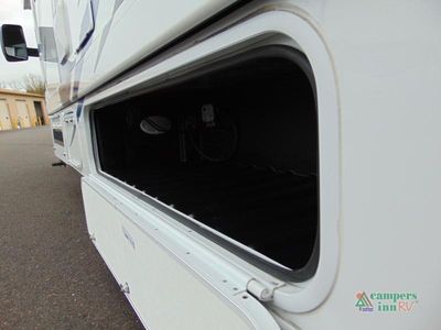 2023 Four Winds RV Chateau - Photo 44