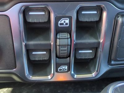 2026 Jeep Gladiator — photo 25 view