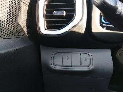 2025 Hyundai Venue - Photo 12
