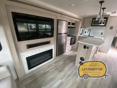 2023 Forest River RV Rockwood Ultra Lite - Photo 9