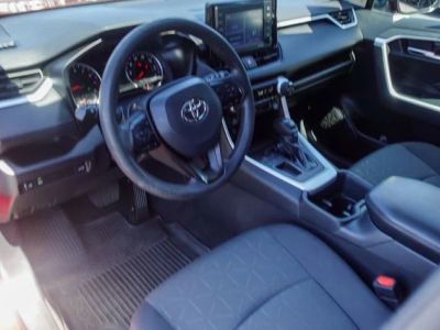 2022 Toyota RAV4 - Photo 13