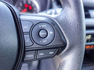 2022 Toyota RAV4 - Photo 16
