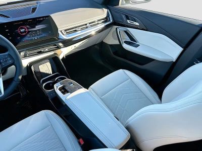 2026 BMW X1 — photo 18 view