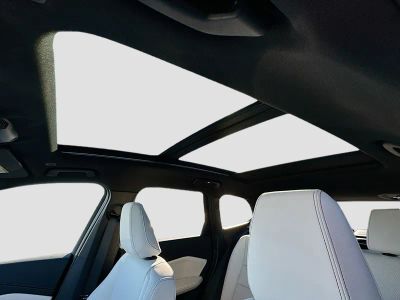 2026 BMW X1 — photo 16 view