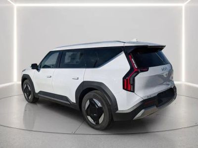2026 Kia EV9 — rear three-quarter view