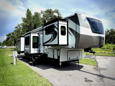 2022 Forest River Sandpiper Luxury - Photo 1