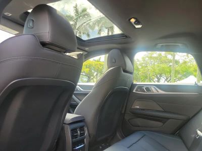 2026 BMW i4 — photo 13 view