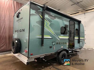 2026 Keystone RV Reign - Photo 5