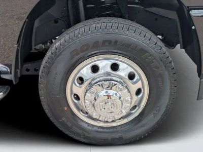 2026 Ram 3500 — photo 8 view