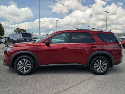 2023 Nissan Pathfinder - Photo 2