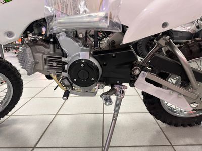 2026 Kawasaki KLX110R L - Photo 6